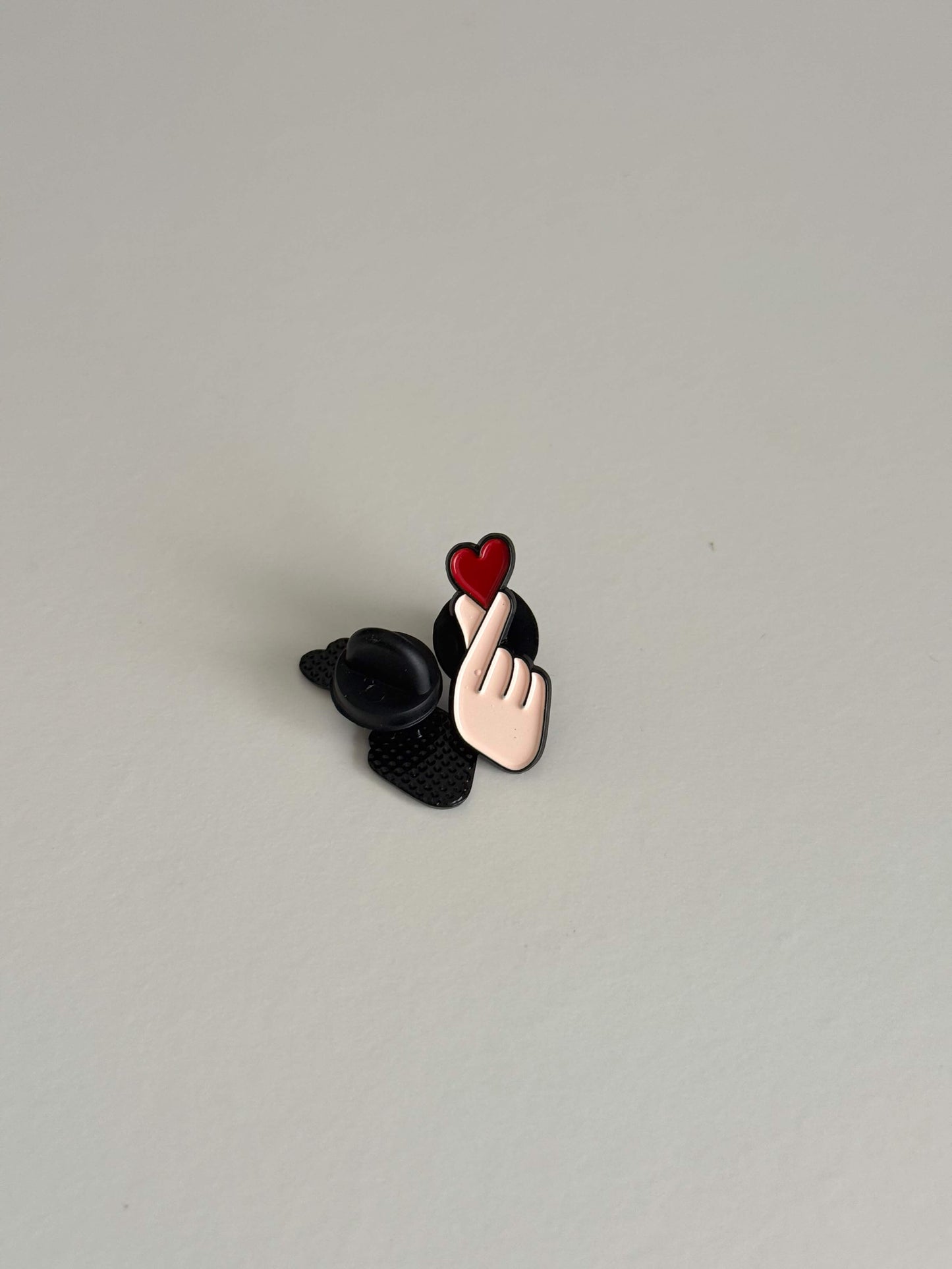 Pins Zenya