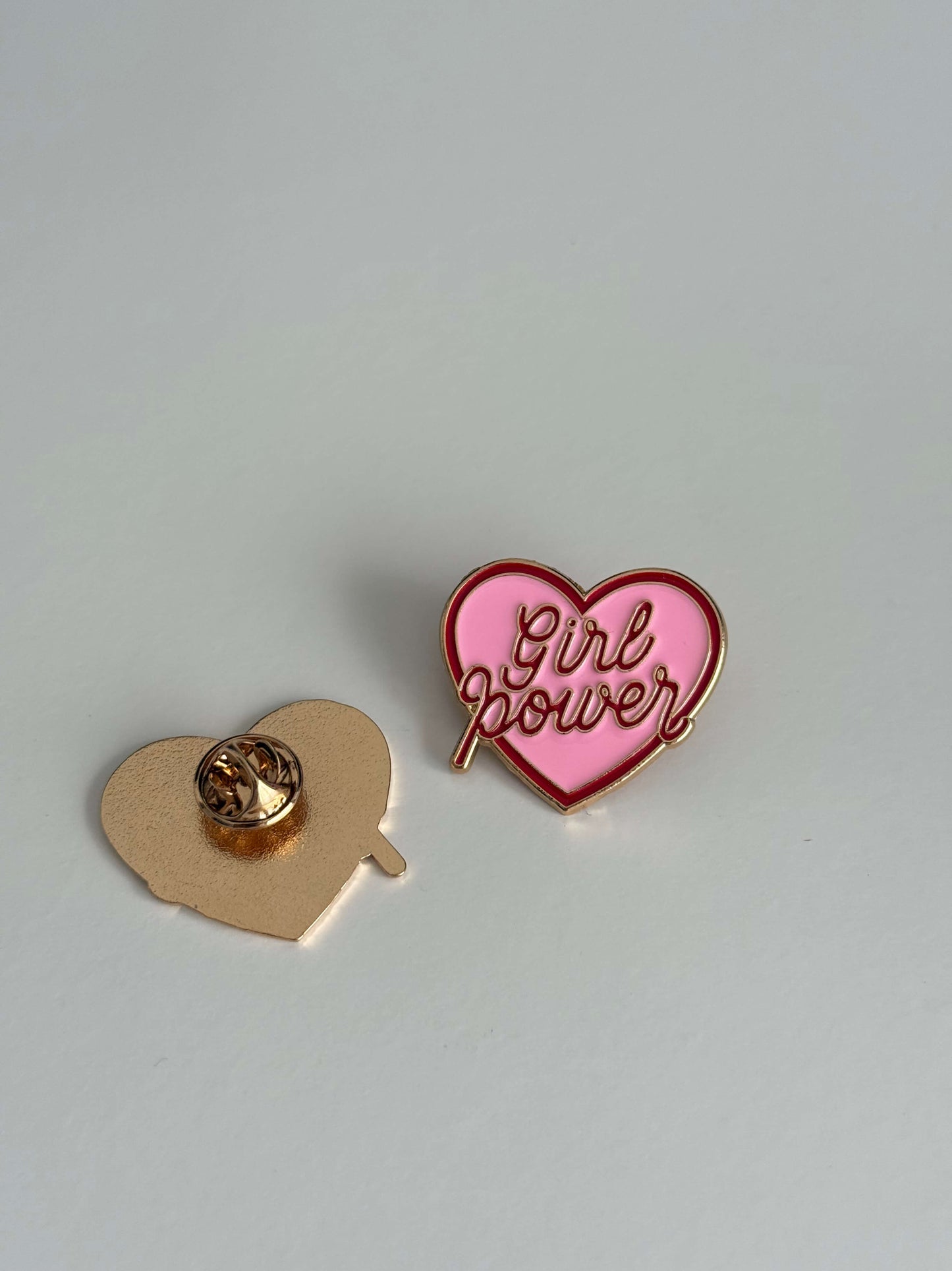Pins Zenya