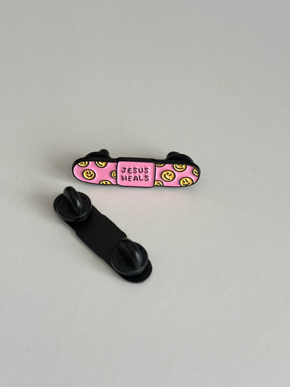Pins Zenya